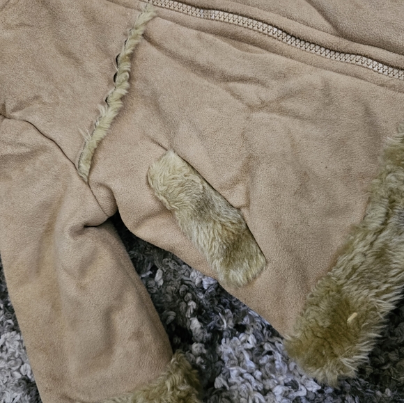 Baby Cherokee Faux Fur & Suede Jacket Size 12months - Picture 5 of 5